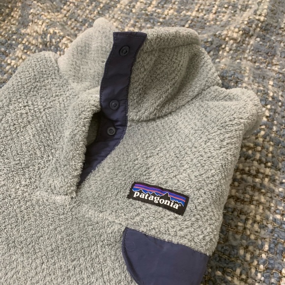 Patagonia Tops - Patagonia Re-Tool Fleece Pullover